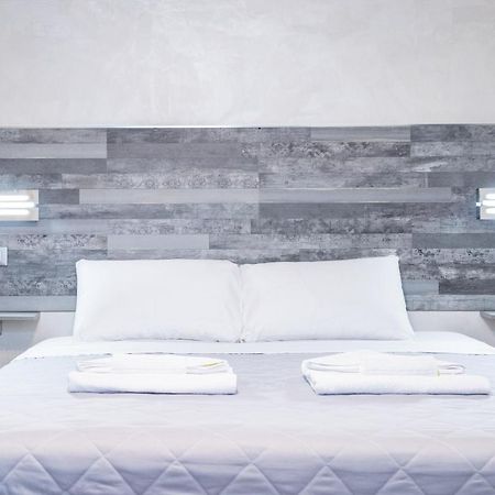 Cairoly Rooms Termoli Buitenkant foto